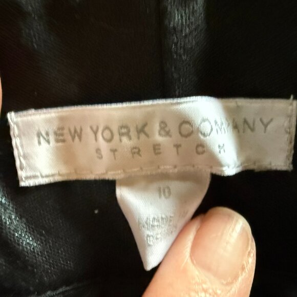 New York & Co Black Linen Shorts - 10 - Picture 4 of 5